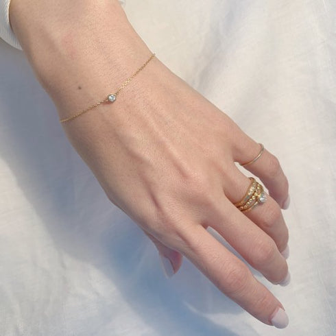 K18YG mini teacup diamond † bracelet